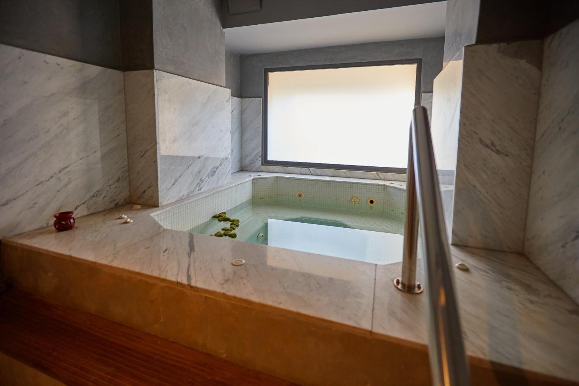 Ag Hotel & Spa Marrakech Ouled Hassoune Exterior photo